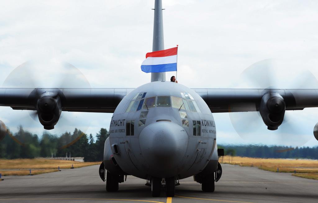 IF130RNAF002 1/200 NETHERLANDS AIR FORCE C-130 HERCULES G275 NETHERLANDS ONLY 