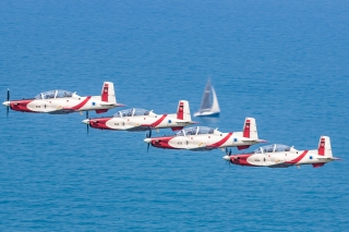 Israel Aerobatic Team formation Amit Agronov 320