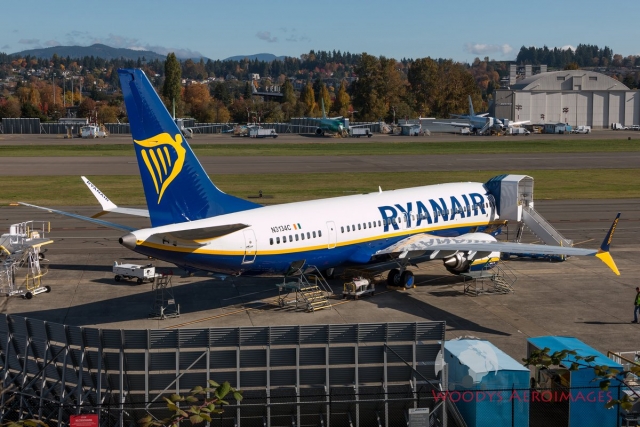 Noticias de Ryanair  B738M-Ryanair-640