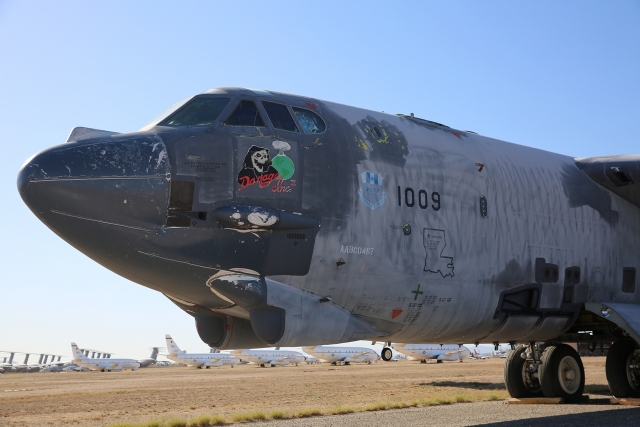 USA USAF B 52H 61 0009 AMARG 640