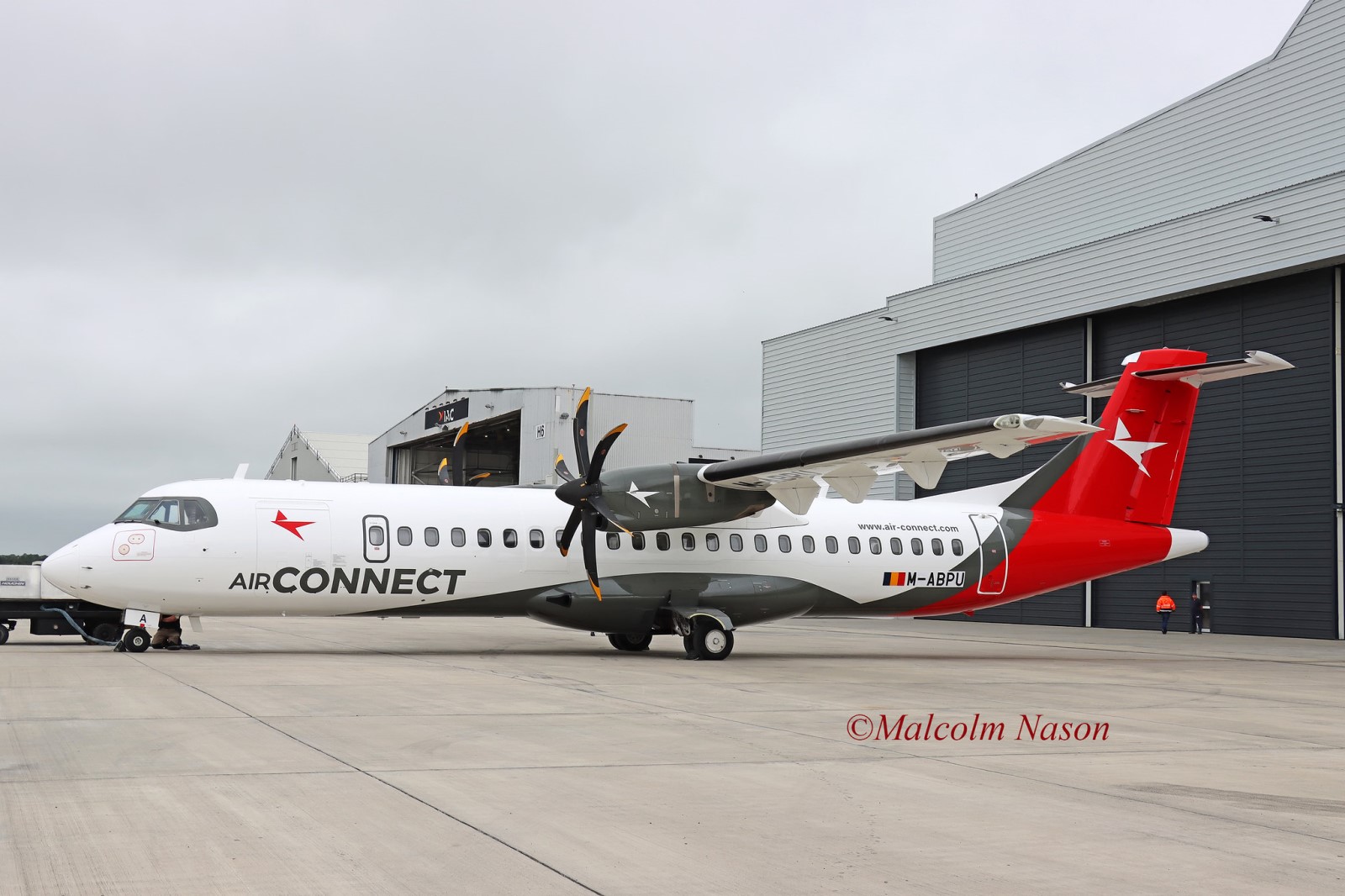 1st-atr72-for-air-connect