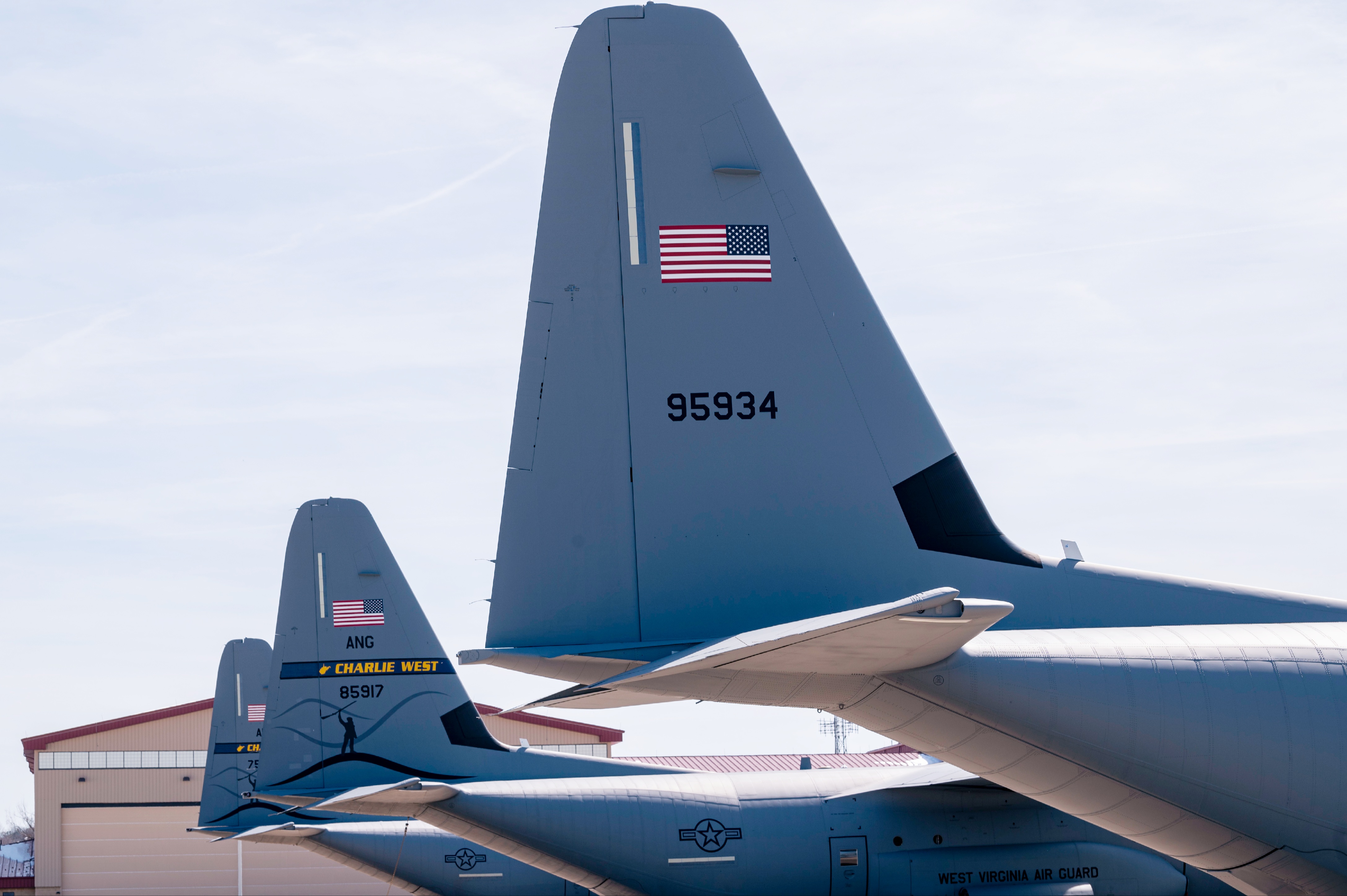 Lockheed C-130 Hercules USA_WV_ANG_C-130J_delivery_2
