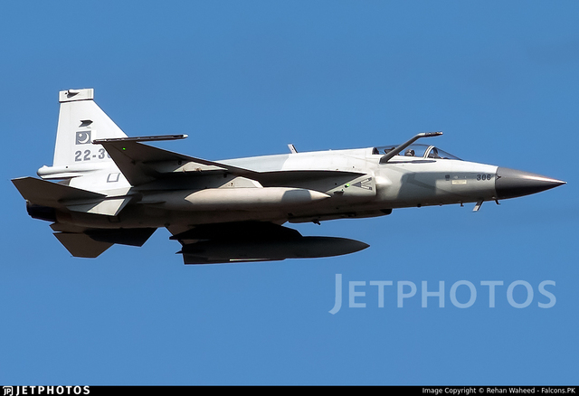 Iraq JF 17 Thunder buy credit Rehan Waheed 640