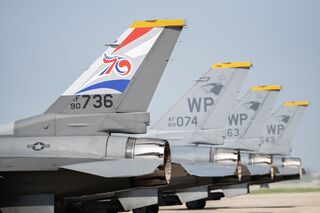 USAF F 16 70 2 320