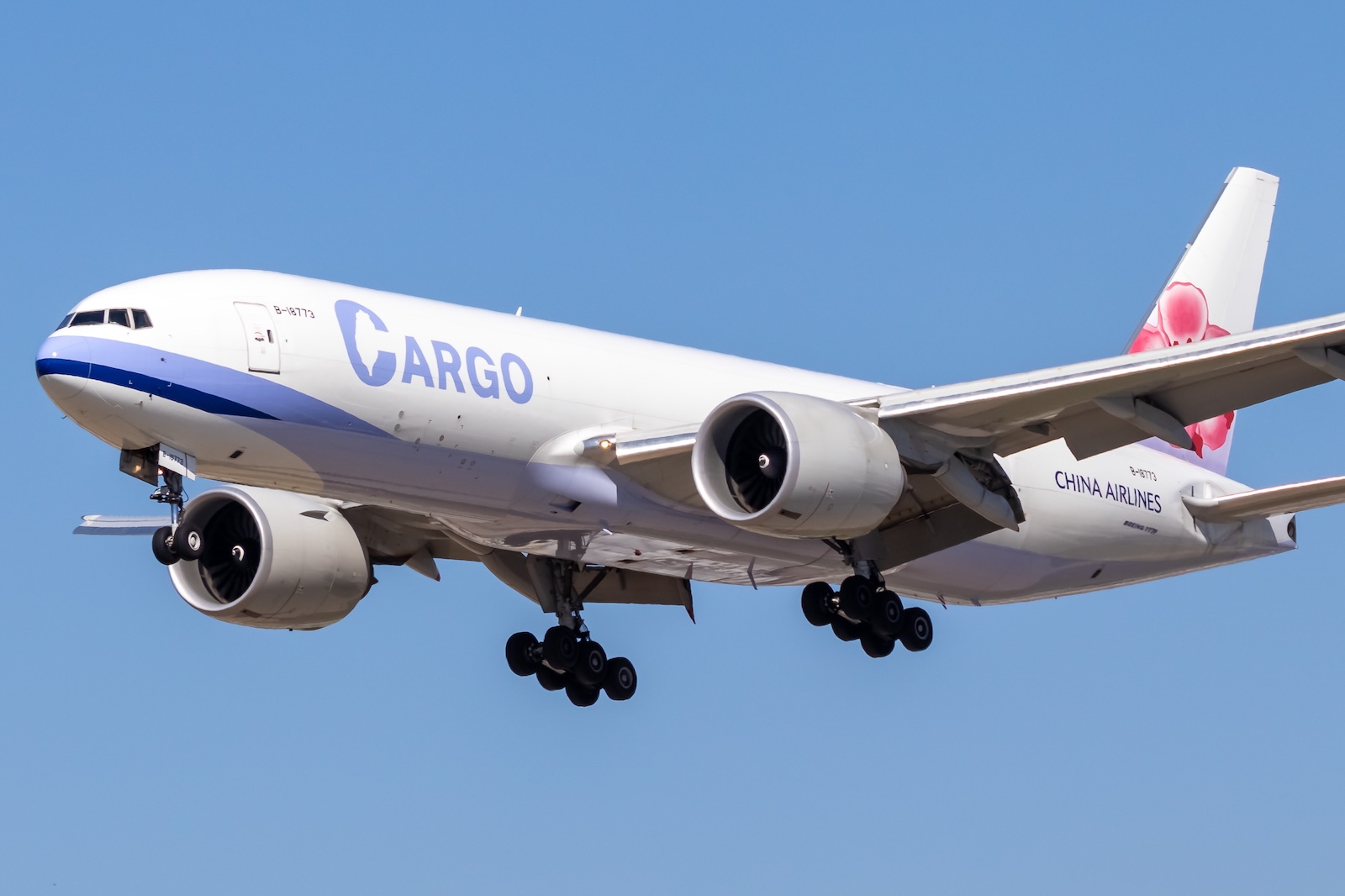 China Airlines orders additional B777Fs